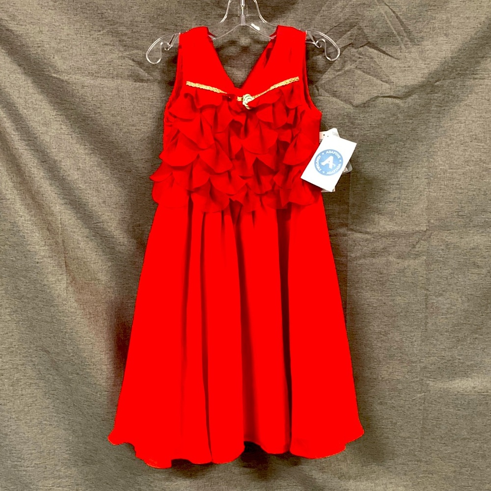 New Disney Princess Moana dress, short sleeve, adapted for girls in a wheelchair